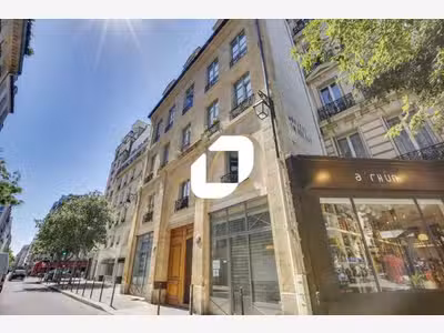 A louer Local commercial 204m² Paris
