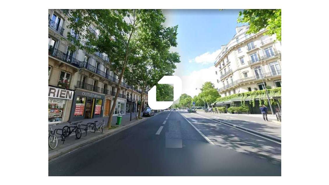 A louer Local commercial 124m² Paris