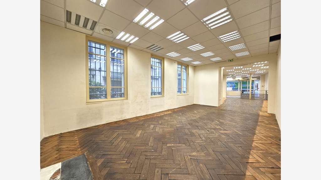 Location pure 130m² Bd St Germain 75005 Paris