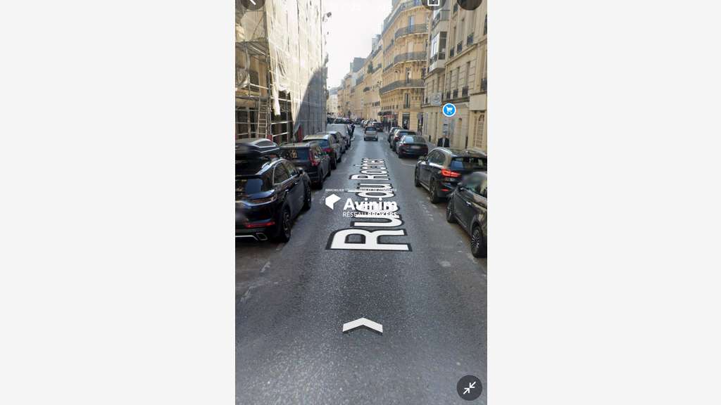 A louer magnifique local 25m² empl N°1 Paris 8e