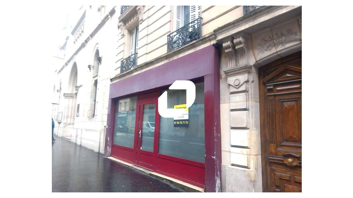 A louer Local commercial 66m² Paris