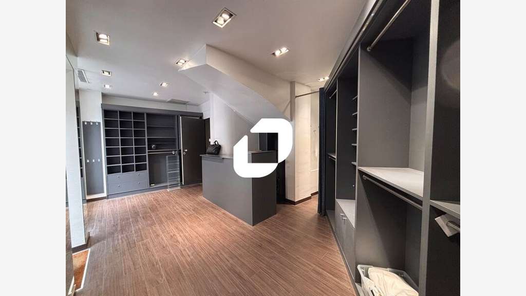 A louer Local commercial 26m² Paris