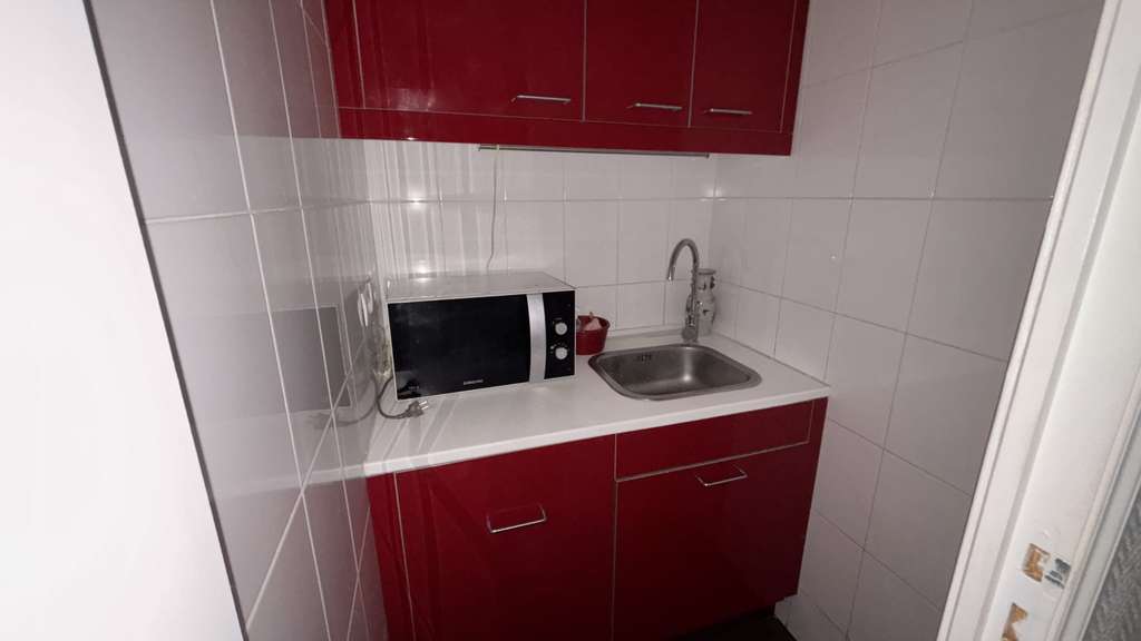 Local 24m² à louer Paris 9e Trudaine / Maubeuge