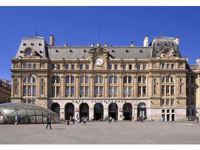 Location Locaux commerciaux - Boutiques à Paris 9e