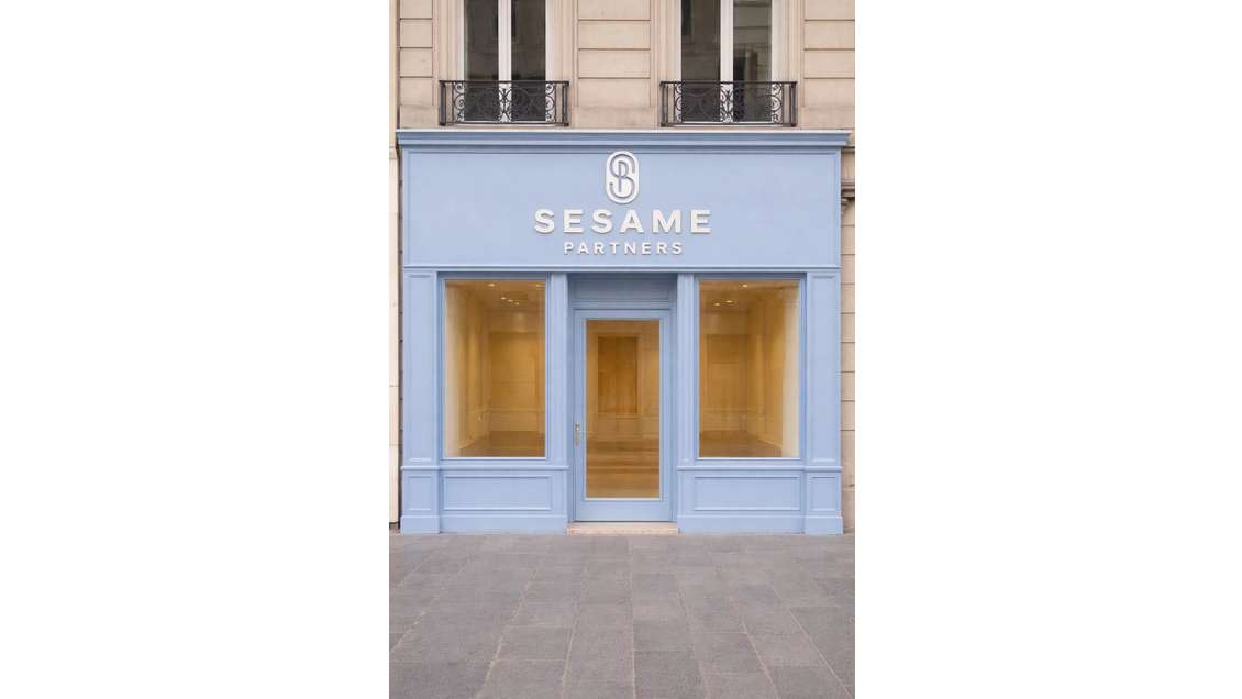 LOCATION BOUTIQUE AVEC EXTRACTION ROCHECHOUART