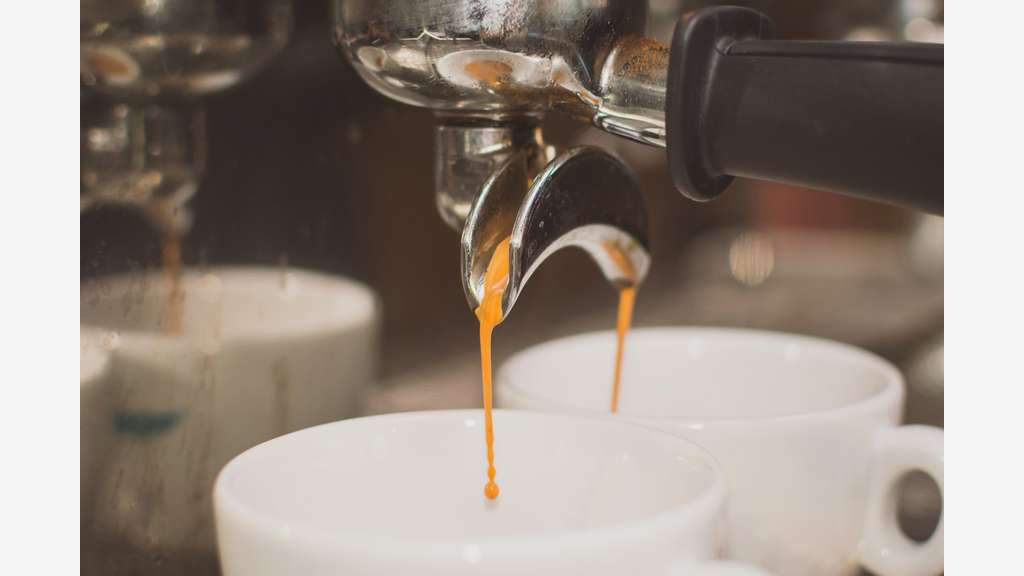 A louer local 65m² idéal coffee shop à Paris 18e