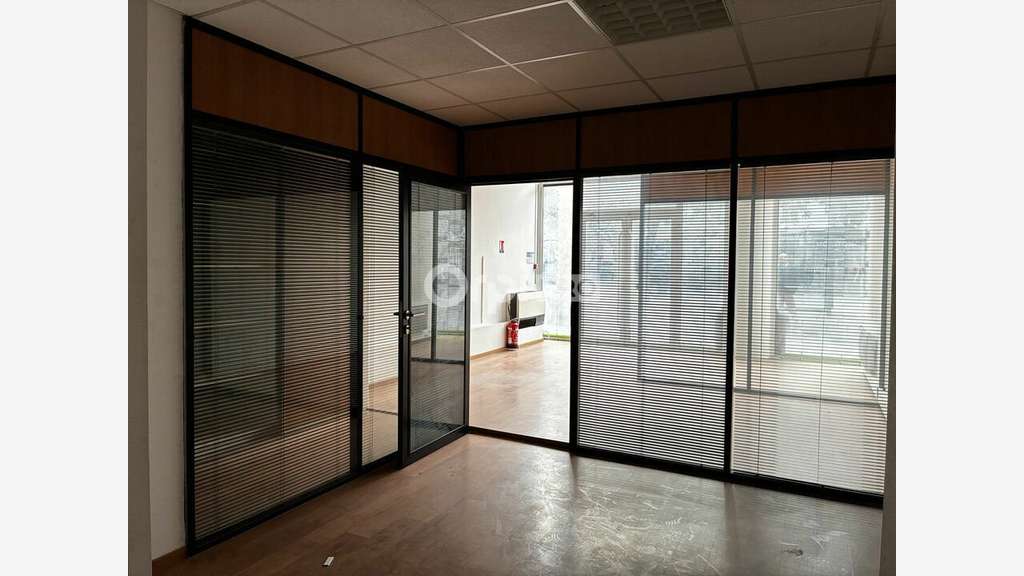A louer local commercial de 51m² à Pau
