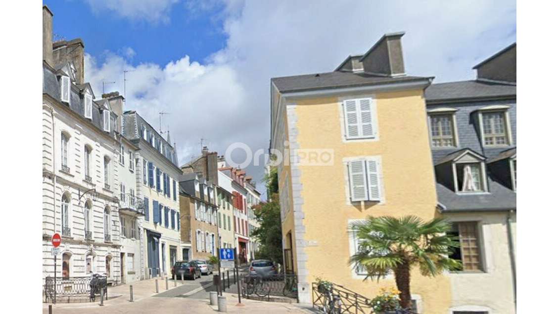 Commerce ou bureaux proche Centre Ville de Pau