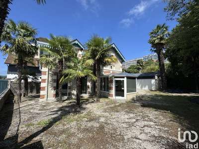 Location Locaux commerciaux - Boutiques à Pau