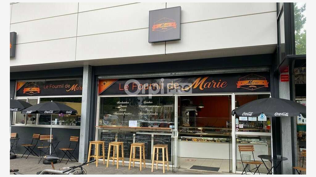 A louer local boulangerie de 73m² à Pau Université