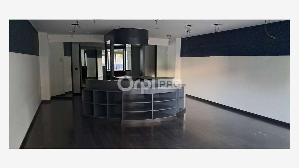 Local commercial de 100 m², Emplacement 1 bis