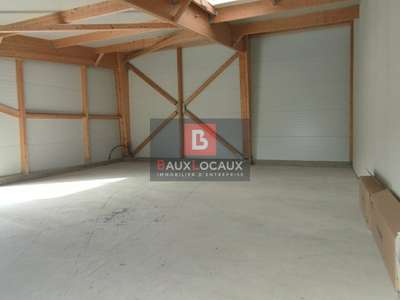 Local commercial de 125m² à louer à Pelissanne