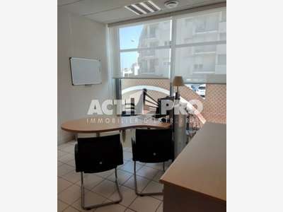 A louer bureaux 542m² places de parking Perpignan