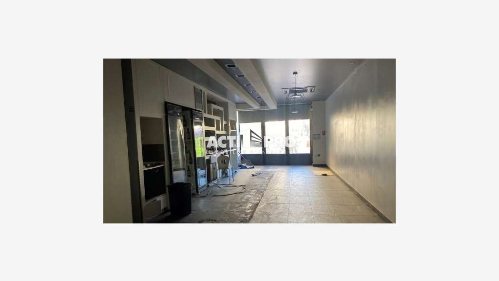 A louer murs commerciaux 150m² Pyrénées Orientales