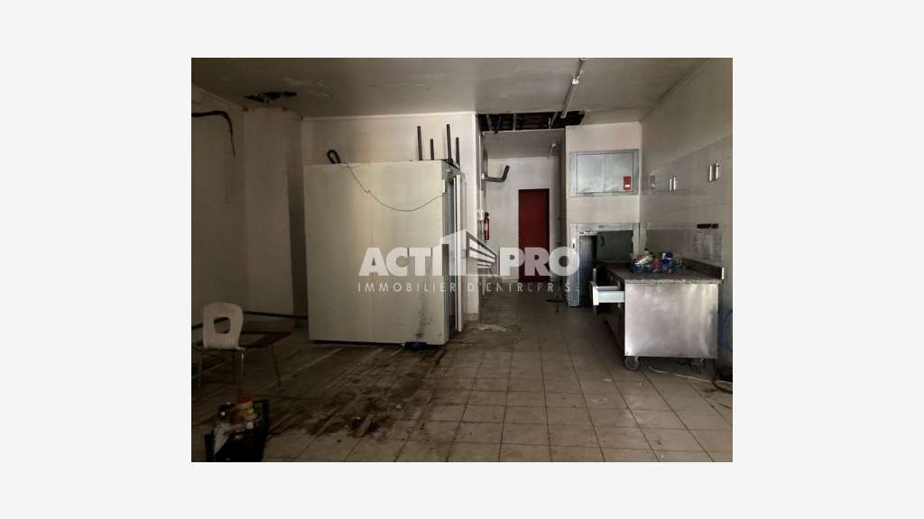 A louer murs commerciaux 150m² Pyrénées Orientales