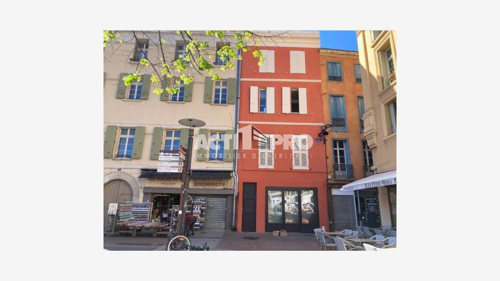 A louer murs commerciaux 150m² Pyrénées Orientales