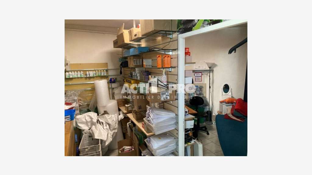 À louer local commercial 64m² à Perpignan