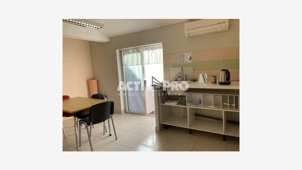 A louer local d'activité 340m² à Perpignan
