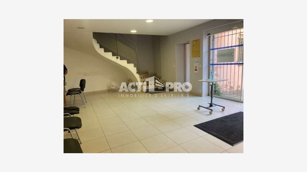 A louer local d'activité 340m² à Perpignan