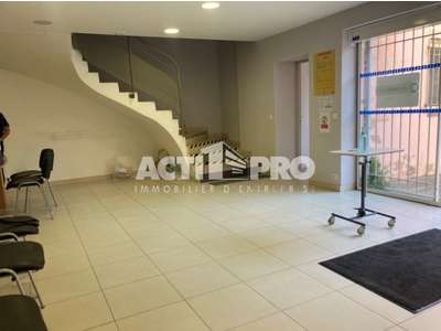 Location Locaux d'activités - Entrepôts à Perpignan