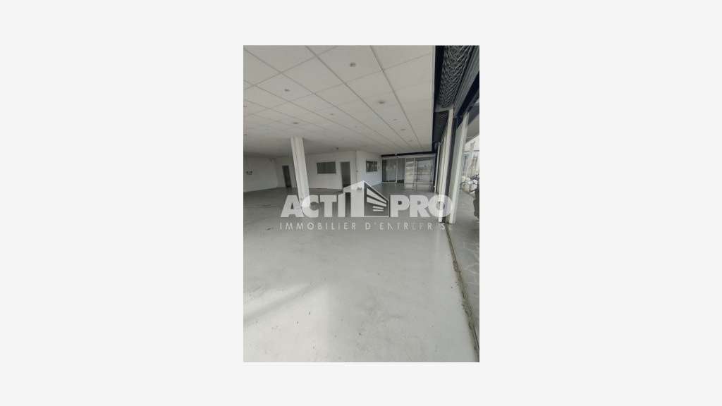 A louer murs commerciaux 180m² Pyrénées Orientales