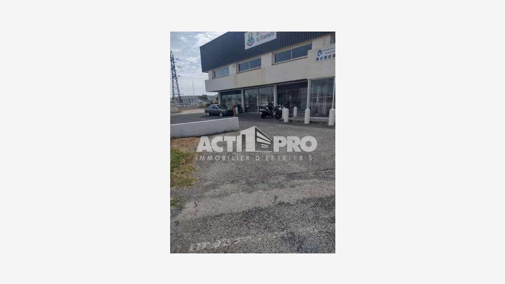 A louer murs commerciaux 180m² Pyrénées Orientales