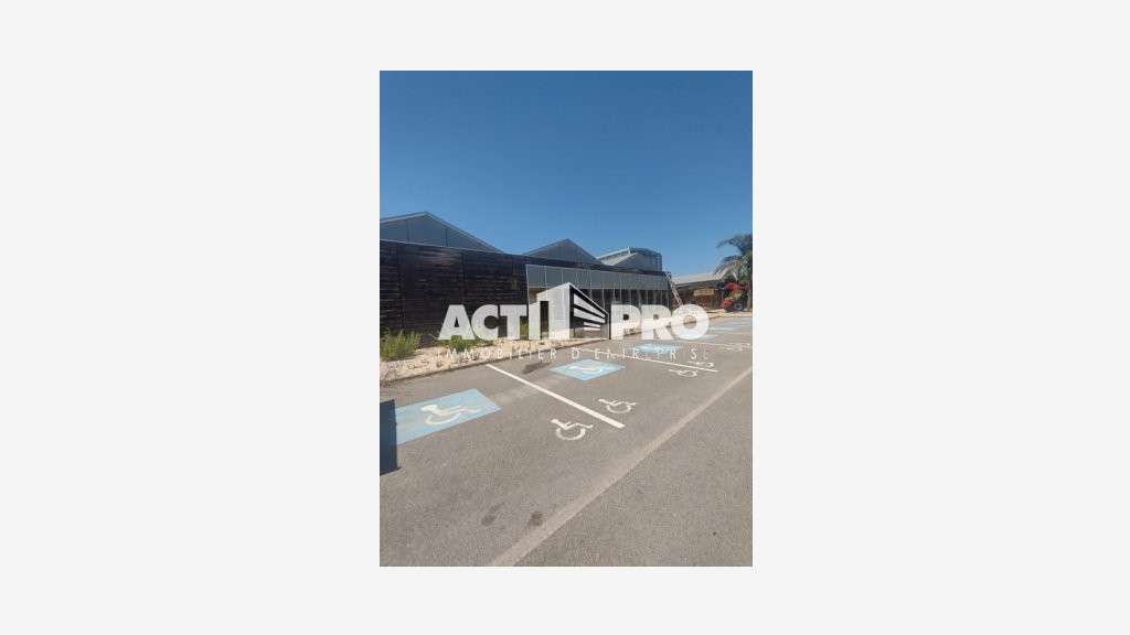 À louer local 764m² Perpignan Polygone Nord
