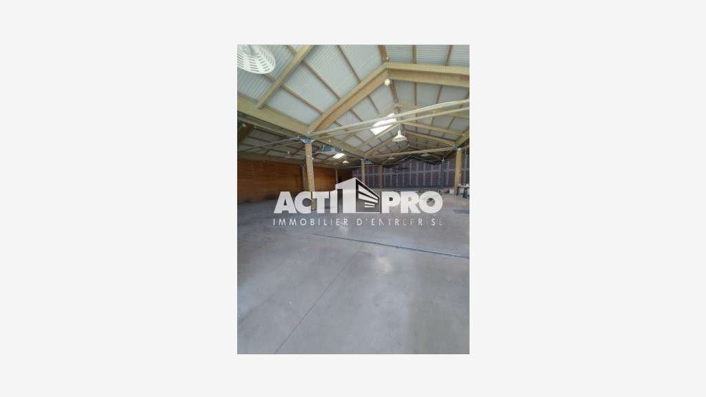 À louer local 764m² Perpignan Polygone Nord