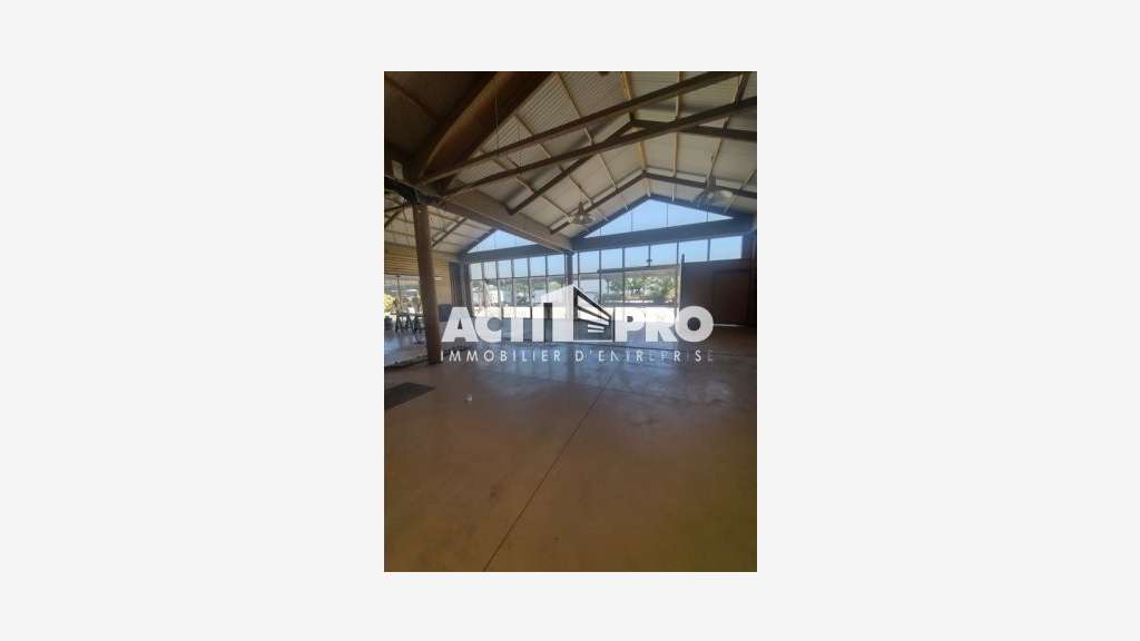 À louer local 764m² Perpignan Polygone Nord