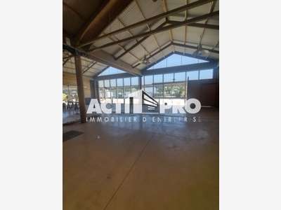 À louer local 764m² Perpignan Polygone Nord