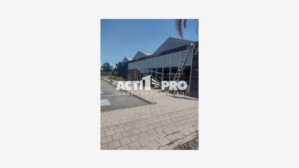 À louer local 764m² Perpignan Polygone Nord