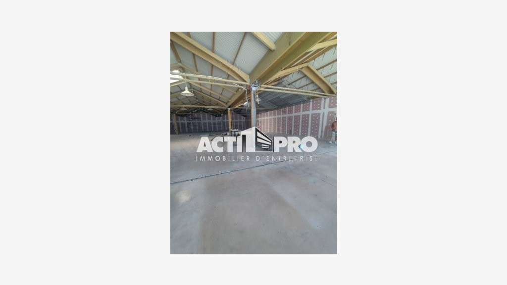 À louer local 764m² Perpignan Polygone Nord