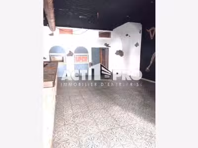 A louer murs commerciaux 80m² Pyrénées Orientales