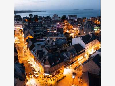 A louer local commercial centre de Perros-Guirec
