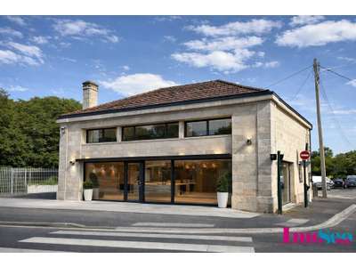 Location Locaux commerciaux - Boutiques à Pessac