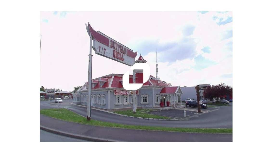 A louer Local commercial 1654m² Pierrelaye