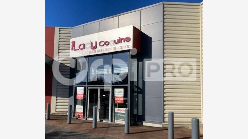Local Commercial avec vitrine