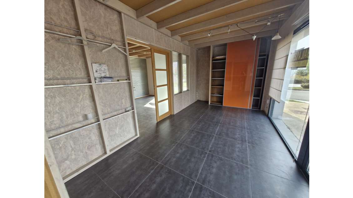 A louer local commercial 60m² à Vannes Nord