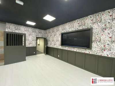 A louer local commercial de 68m² en zc Pleumeleuc
