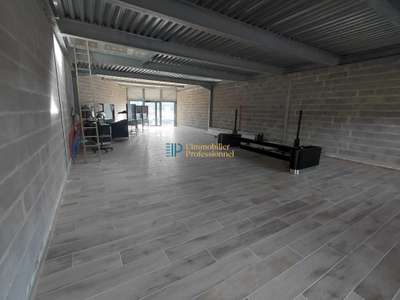 A louer local commercial de 170m² à Pleuven