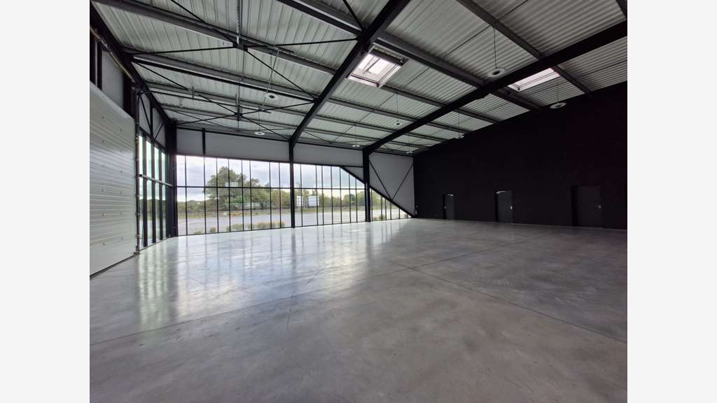 VANNES OUEST – VISIBILITE 4 VOIES - Local c