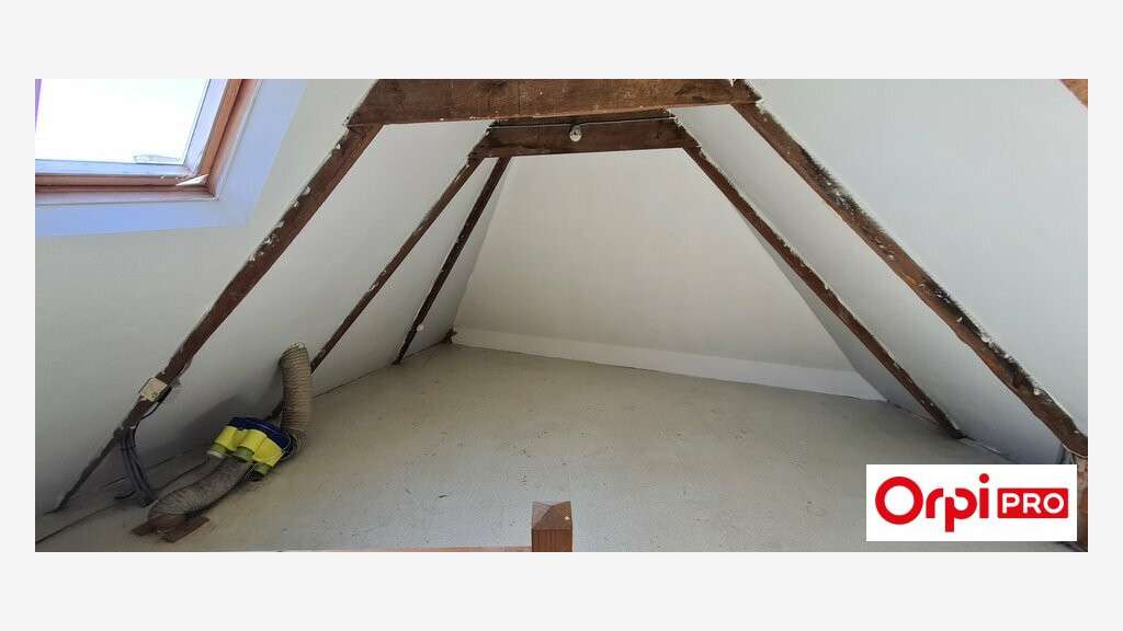 A louer local commercial 65m² avec vitrine Plouha