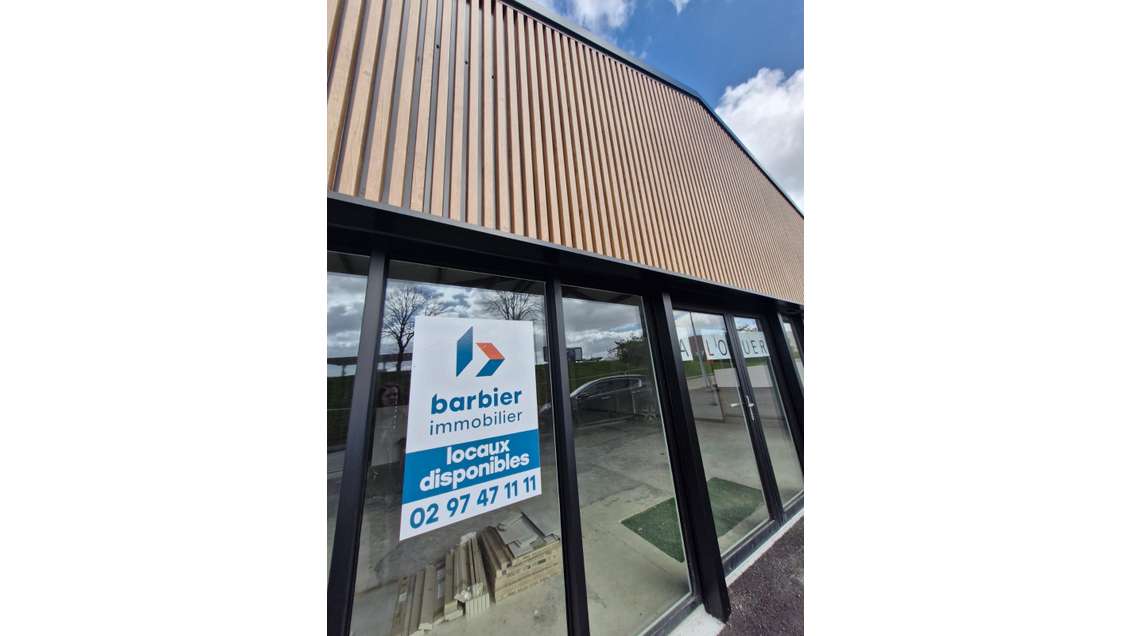 A louer local d'activité 115m² à Auray