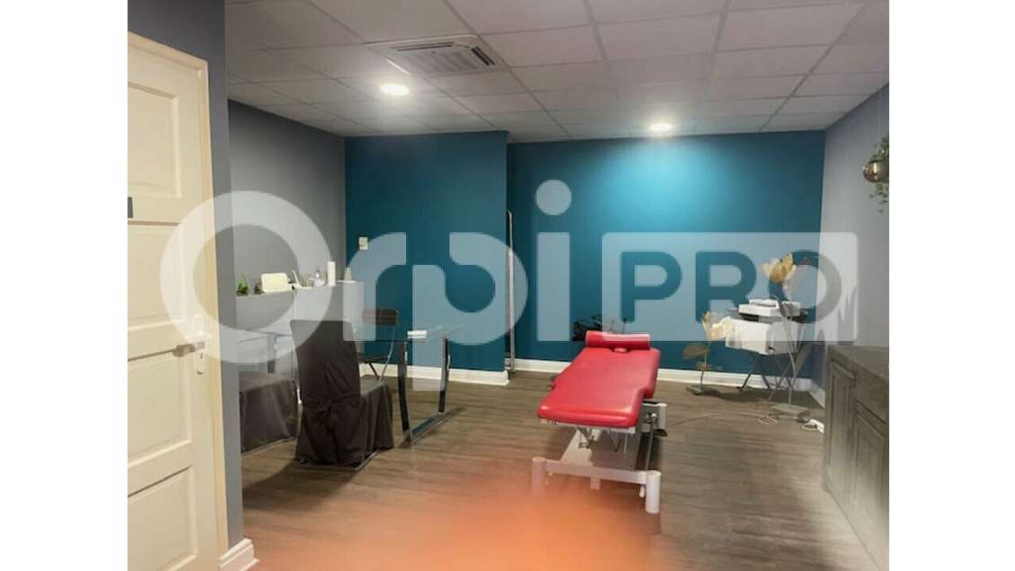 Local commercial de 46m² à louer à Pointe à Pitre