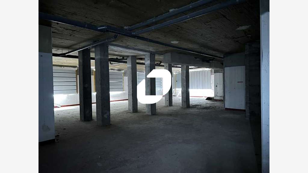 A louer Local commercial 170m² Poissy