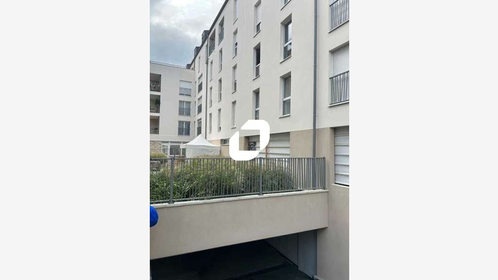 A louer Local commercial 170m² Poissy