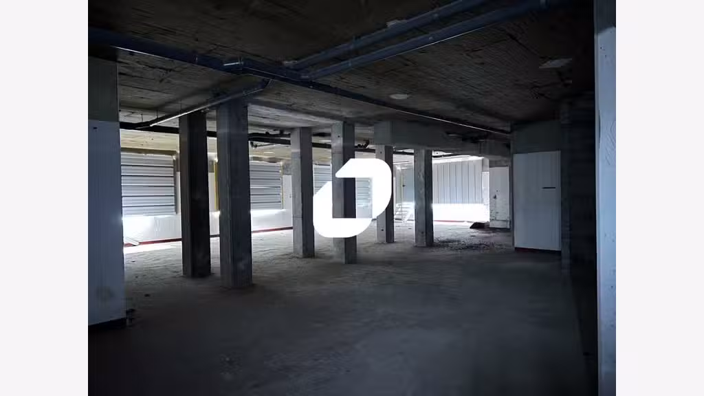 A louer Local commercial 170m² Poissy