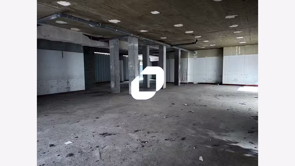 A louer Local commercial 170m² Poissy