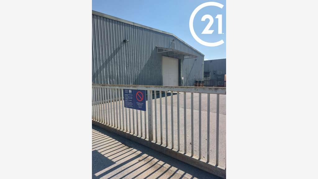 À louer – Local industriel et tertiaire de 1 63