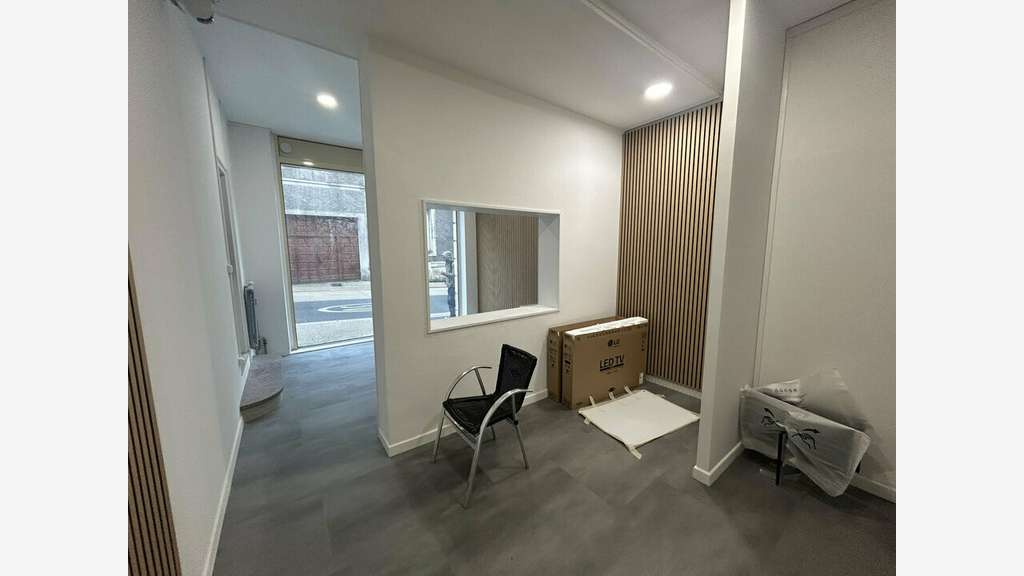 A louer local commercial 75m² empl N°1 Poitiers